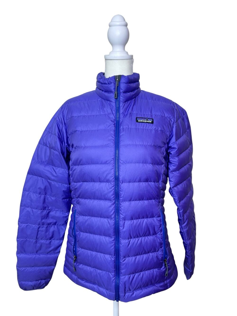PATAGONIA Women's Down Sweater Style #84683 Color: Violetti Purple Size SMALL